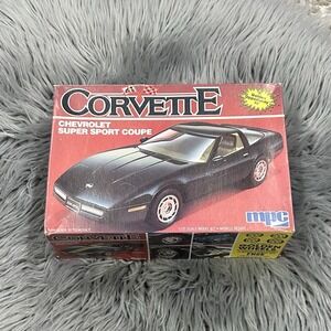 MPC Corvette Chevrolet Super Sport Coupe Car Model Kit